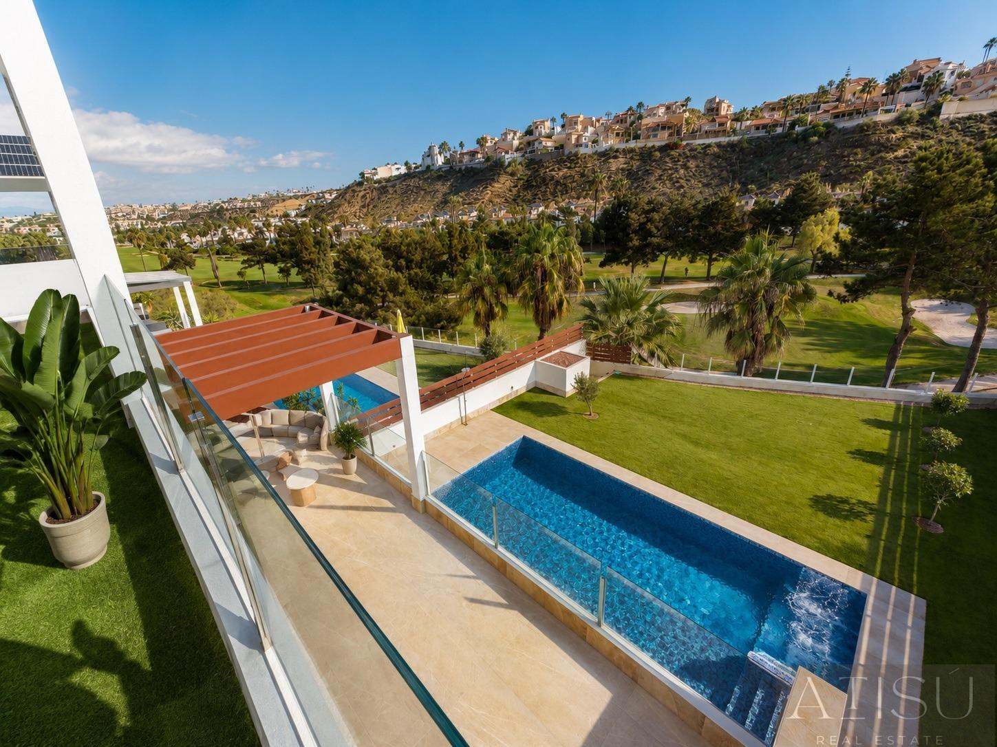 Venta de villa en Rojales
