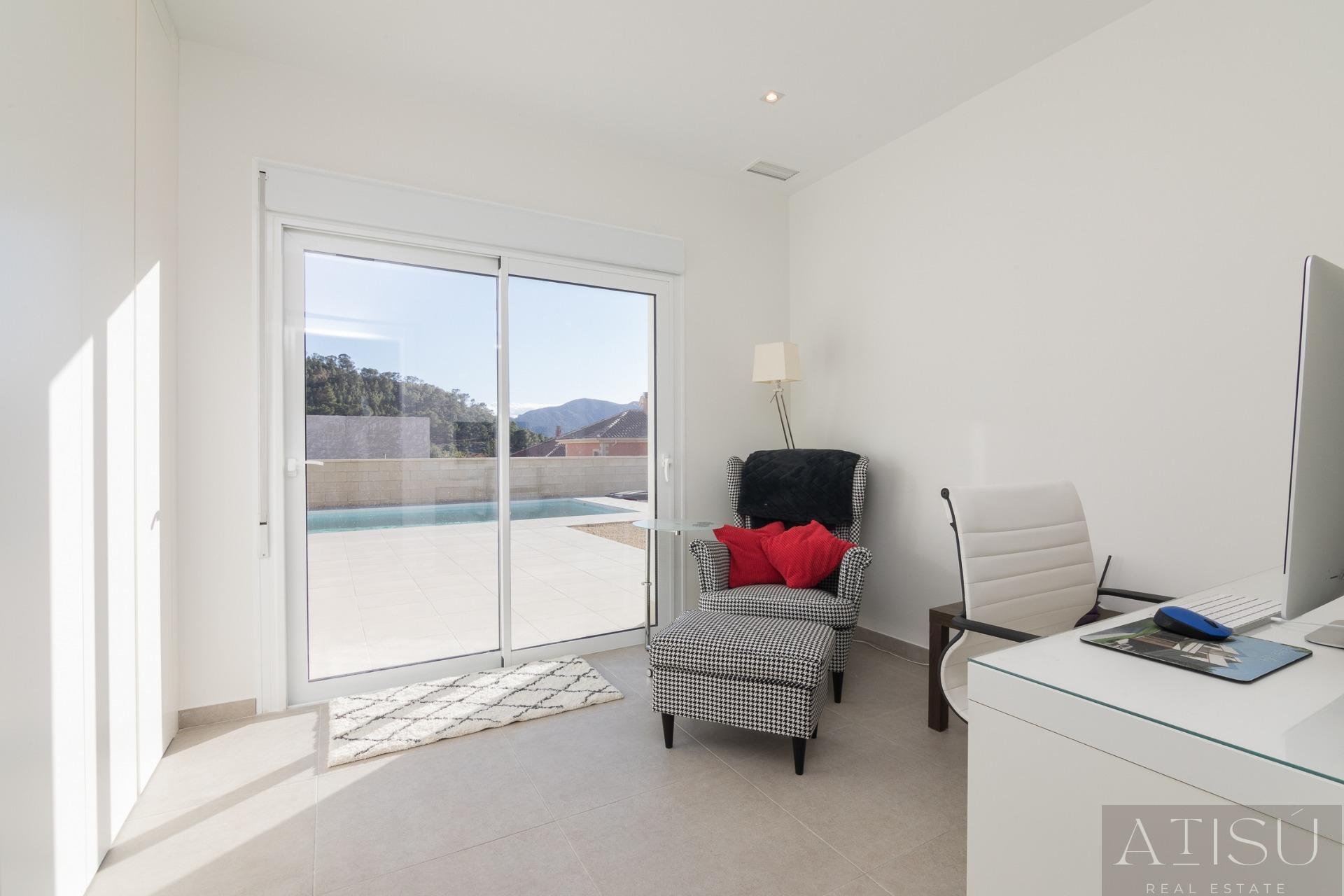 Vente de villa dans Pinoso