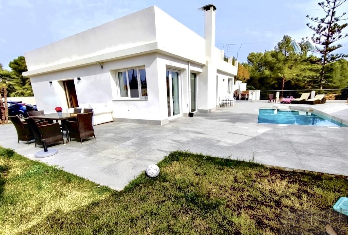 Alquiler de villa en Alfaz del Pi