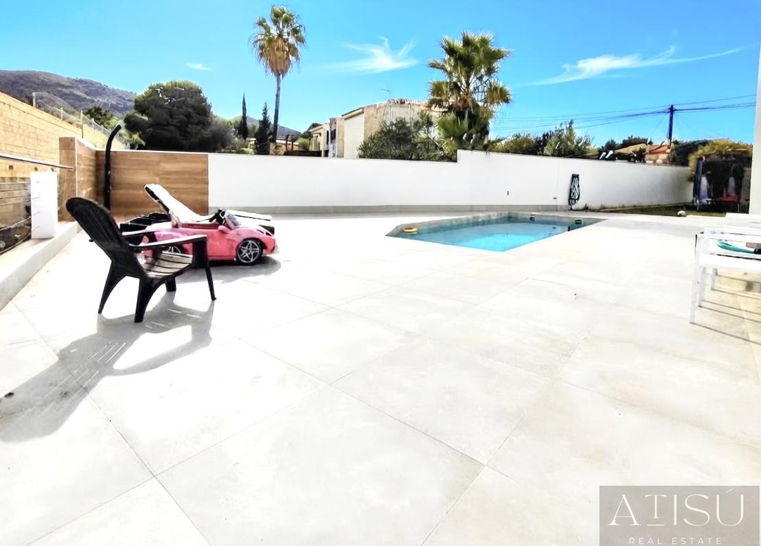 Alquiler de villa en Alfaz del Pi