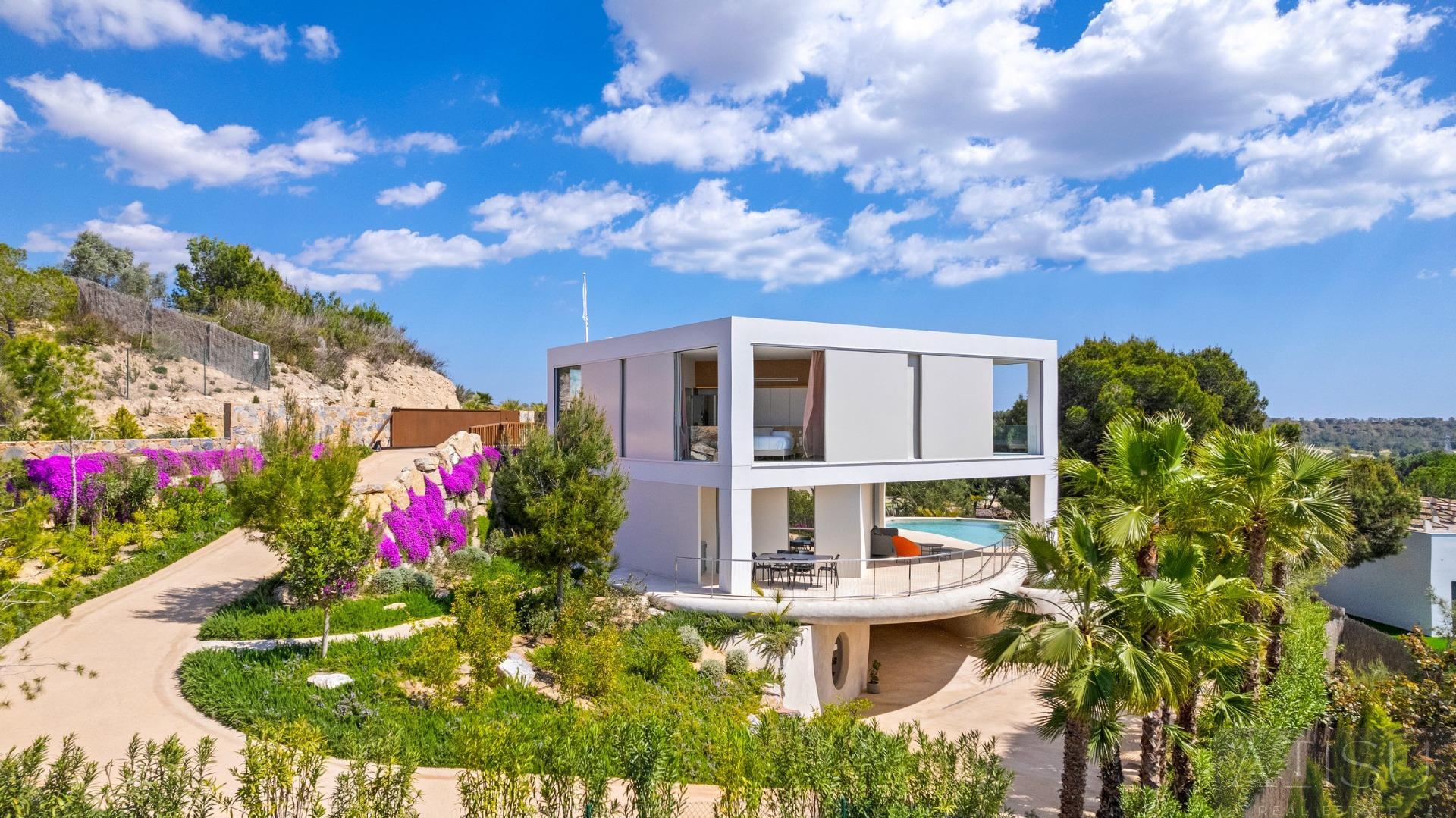 Venta de villa en Orihuela