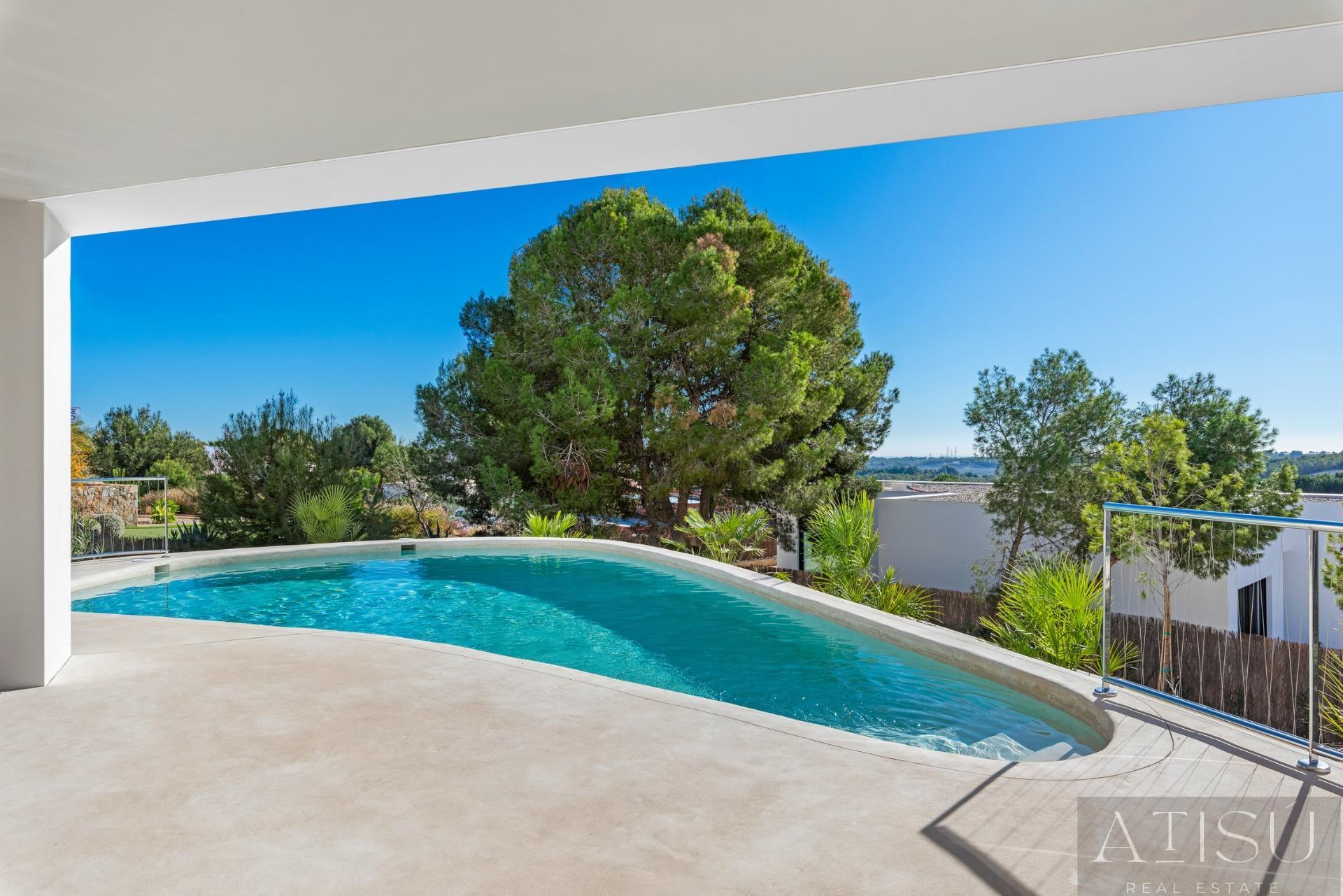 Venta de villa en Orihuela