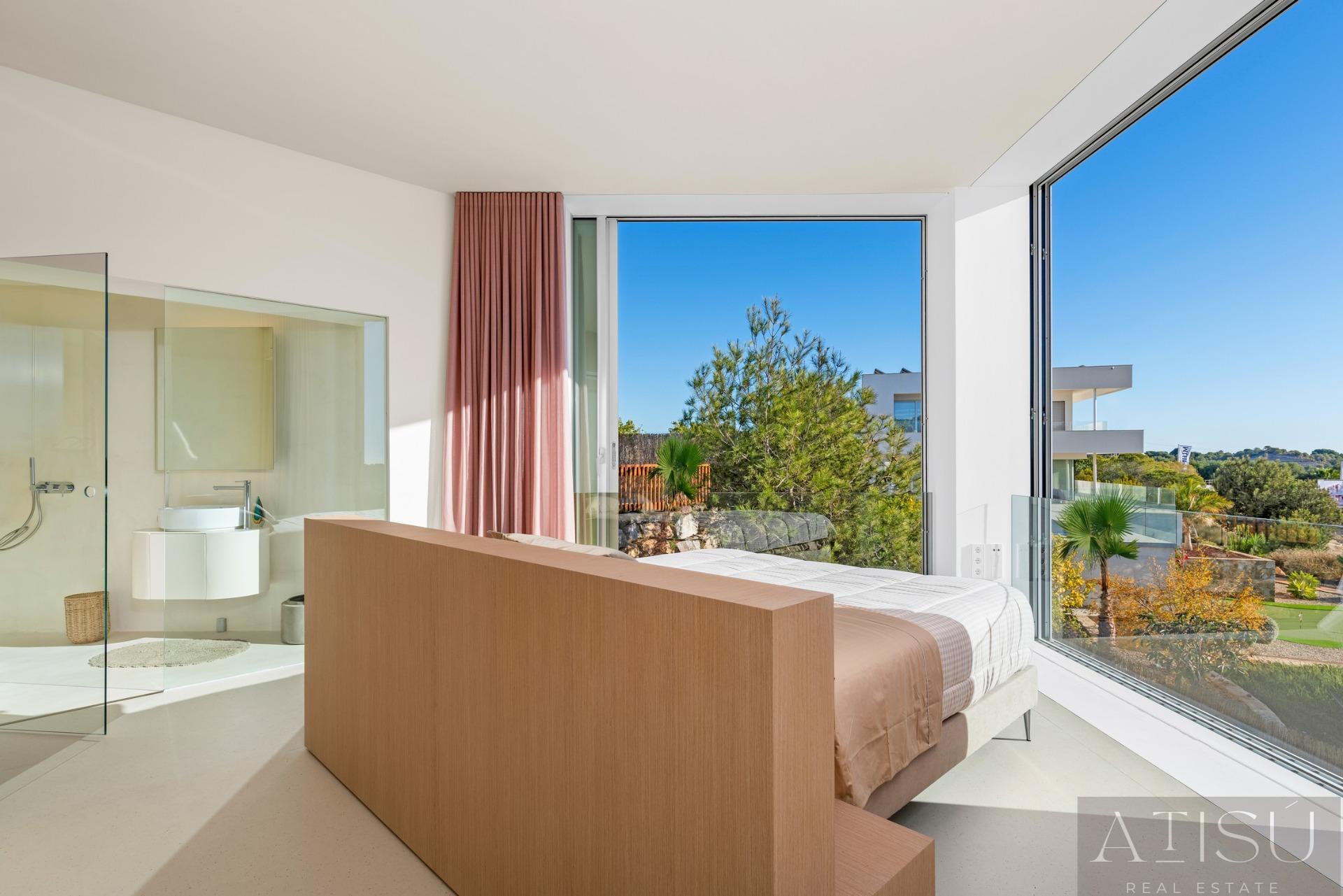 Venta de villa en Orihuela