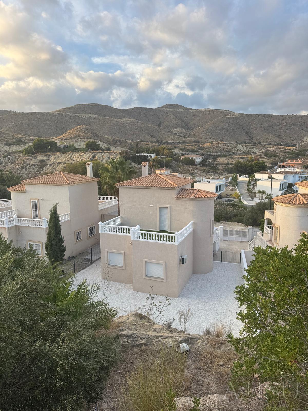 Venta de casa en El Campello