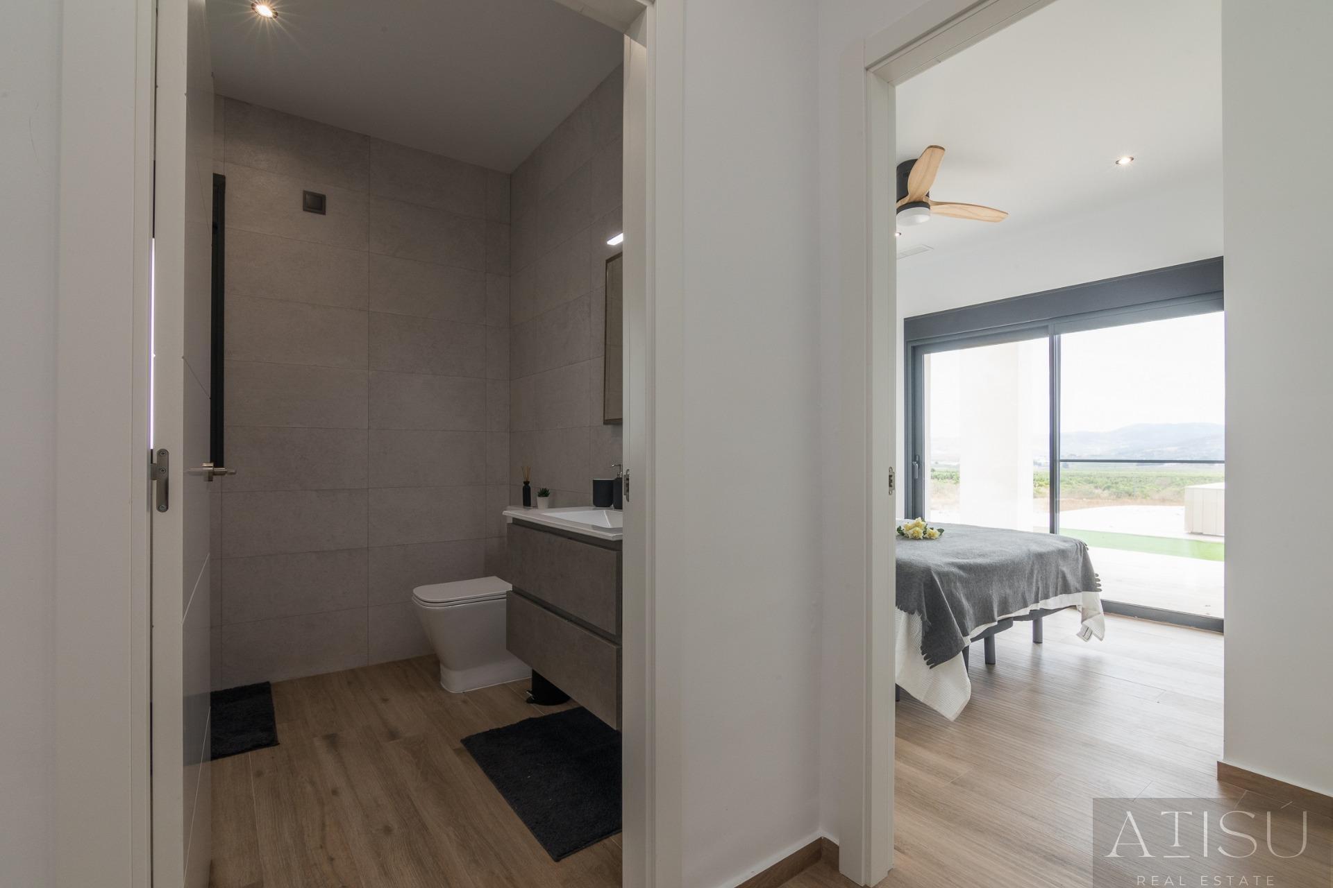For sale of villa in Pinoso