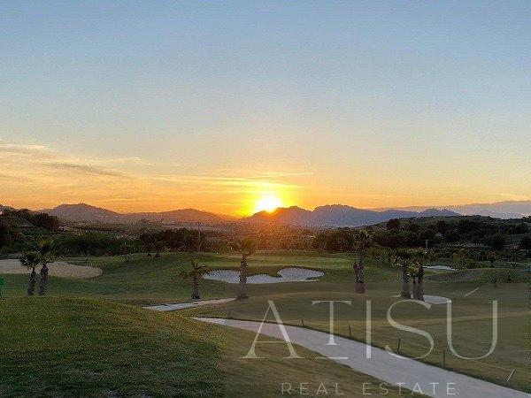 For sale of villa in Orihuela