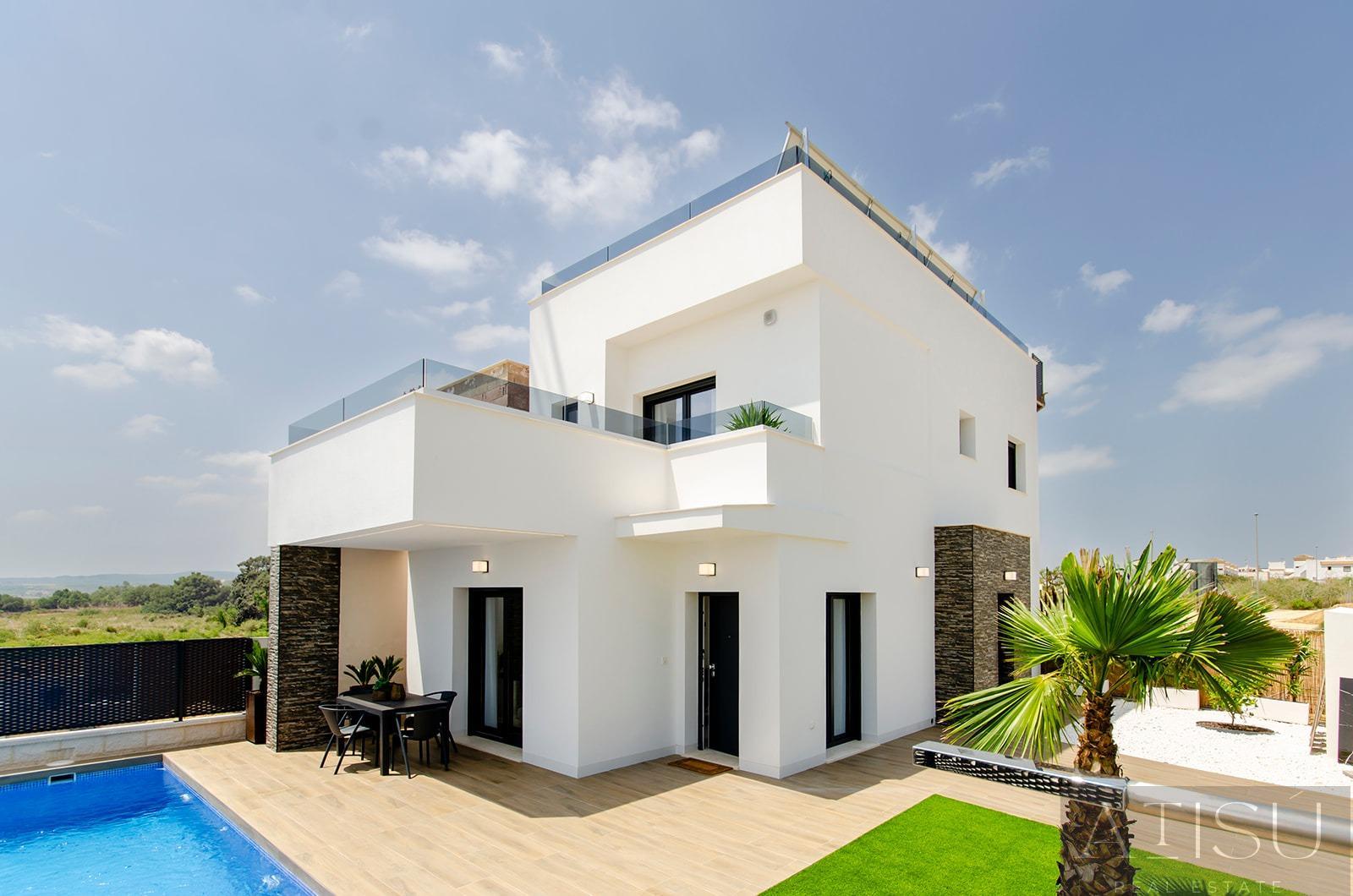 For sale of villa in Orihuela