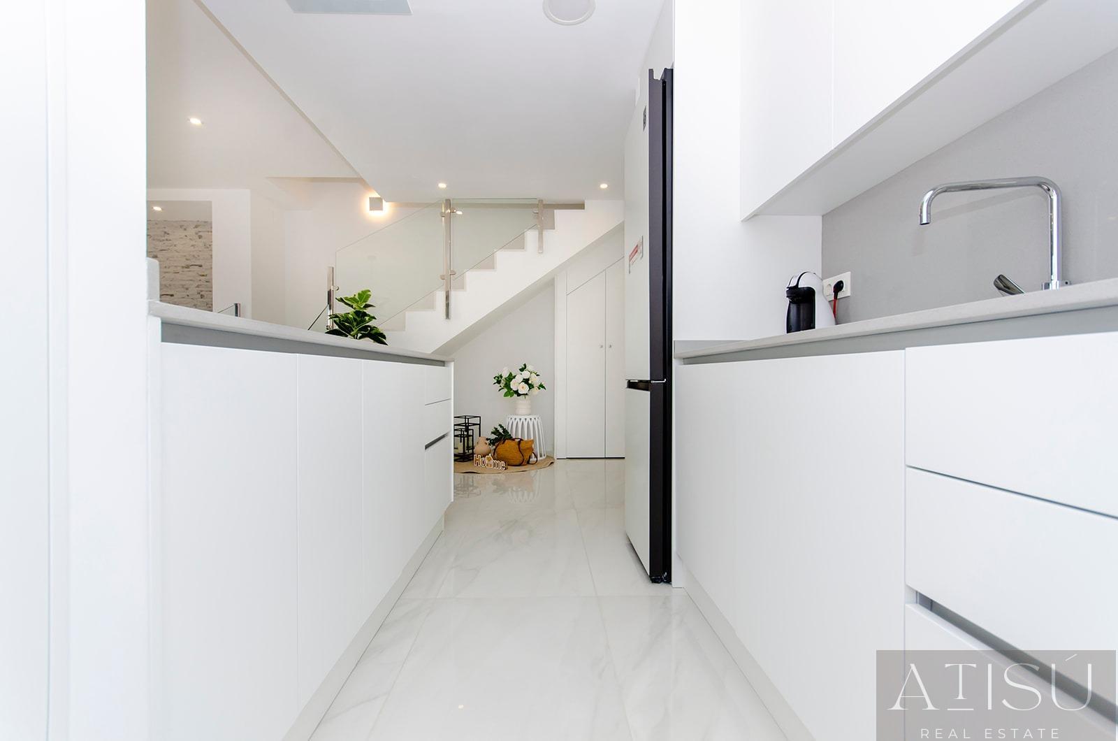 For sale of villa in Orihuela