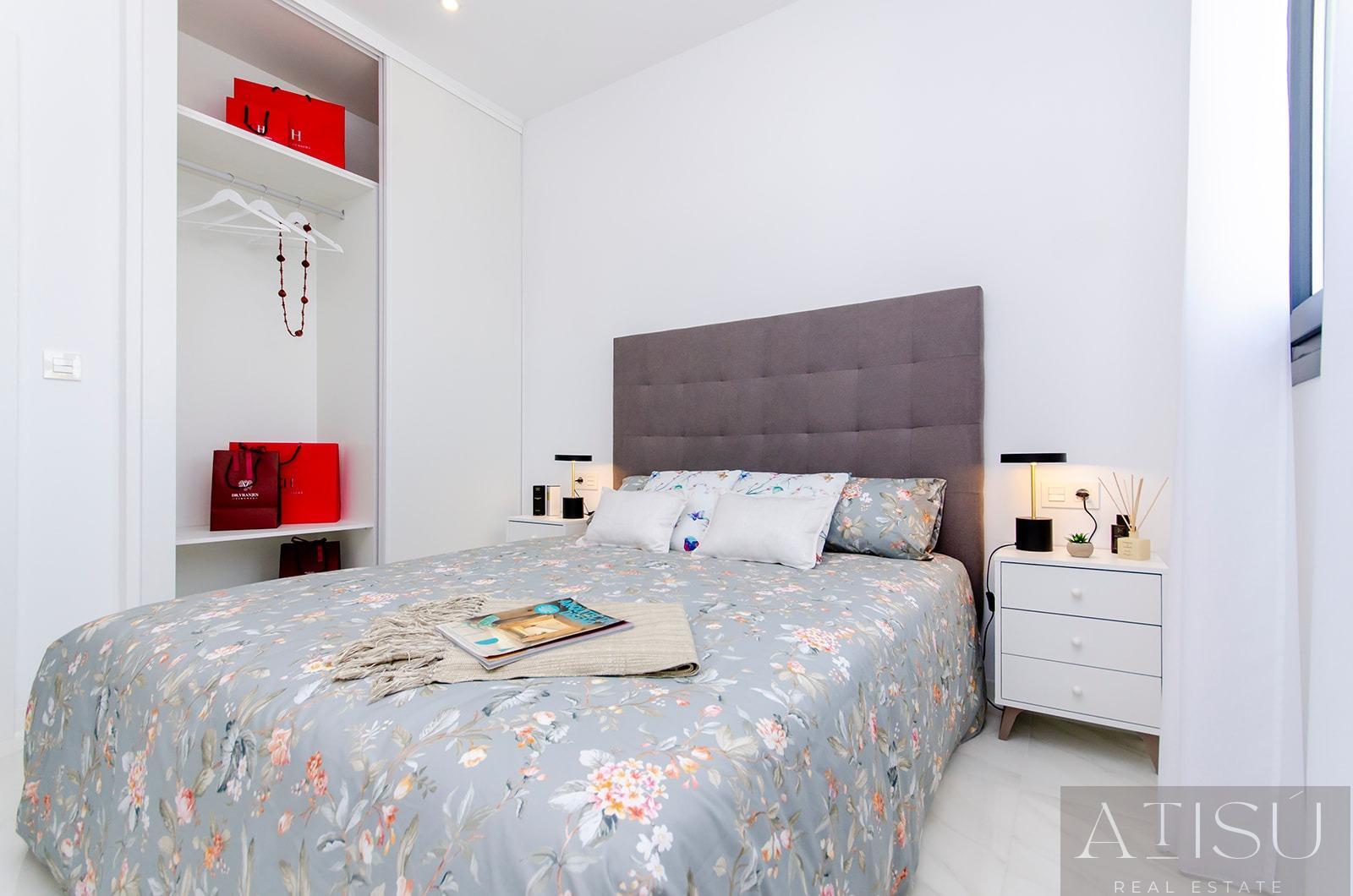 For sale of villa in Orihuela