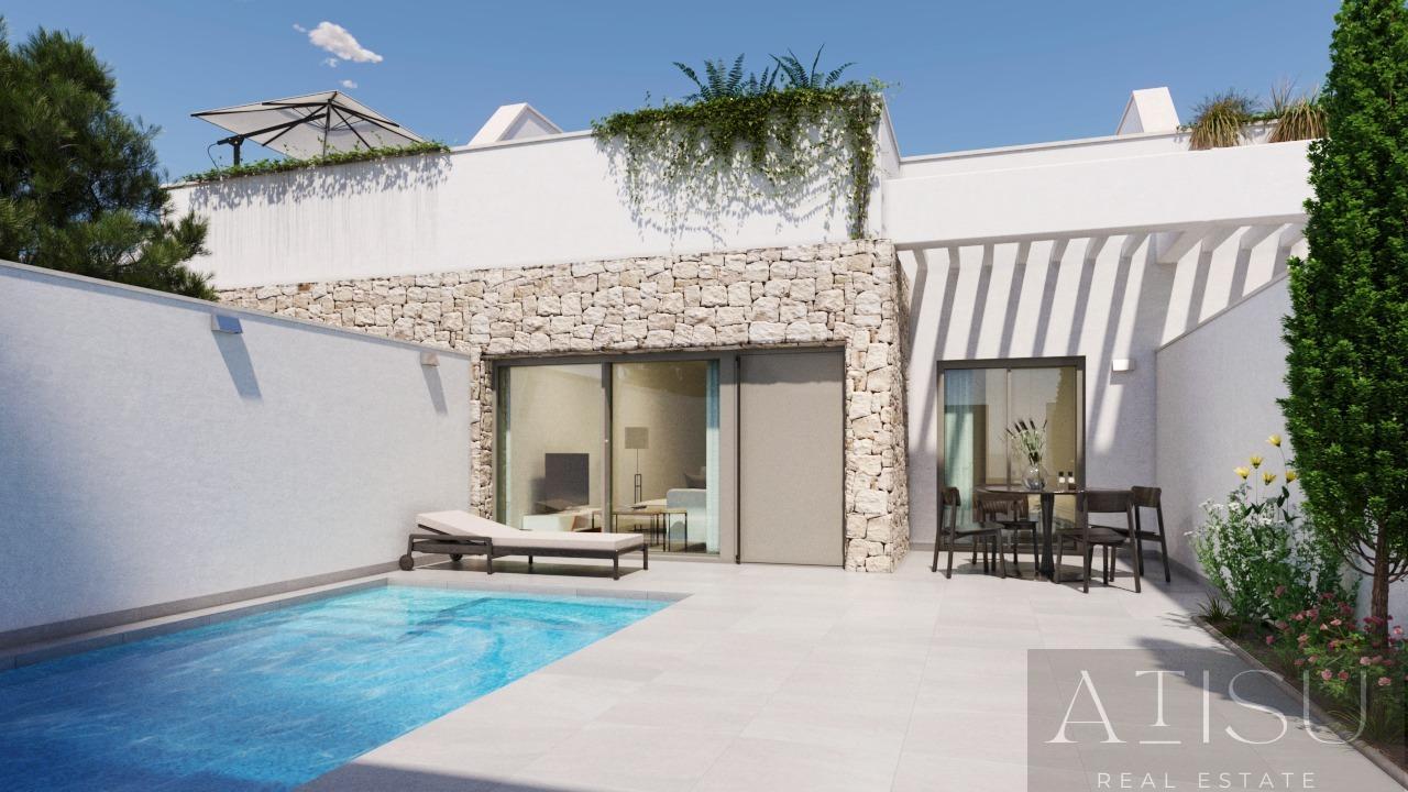 Venta de villa en Pilar de la horadada