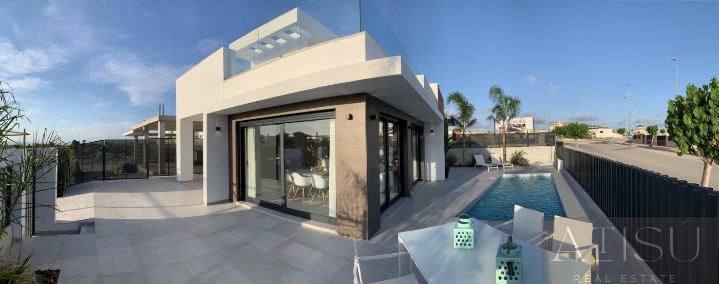 Venta de villa en Daya nueva