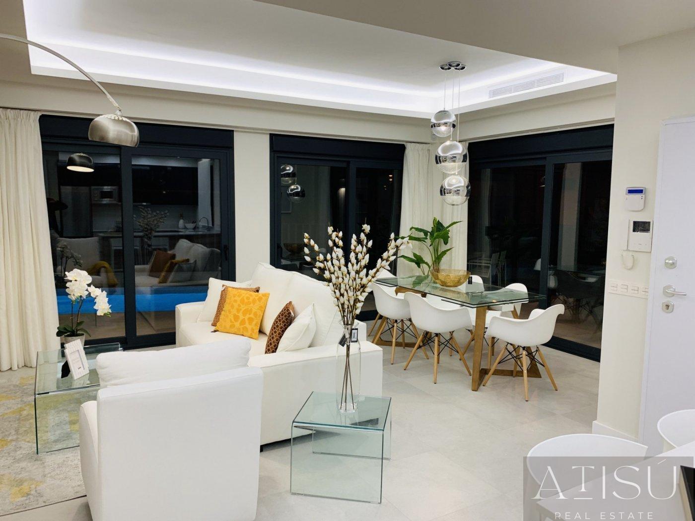 Venta de villa en Daya nueva