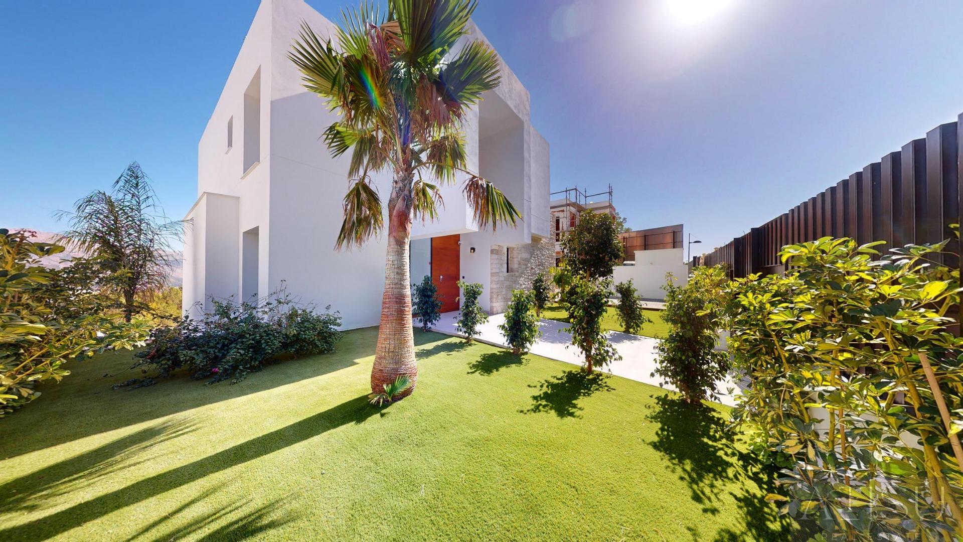 Venta de villa en Polop