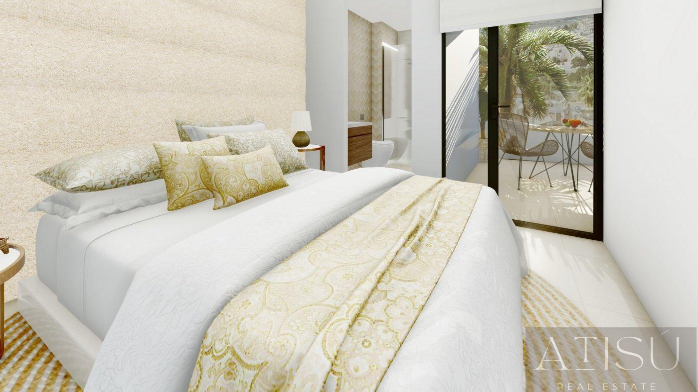 For sale of villa in Orihuela costa