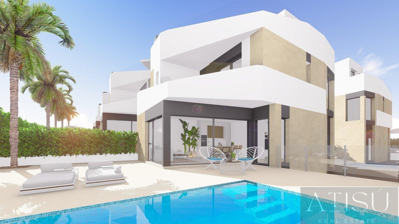 For sale of villa in Orihuela costa