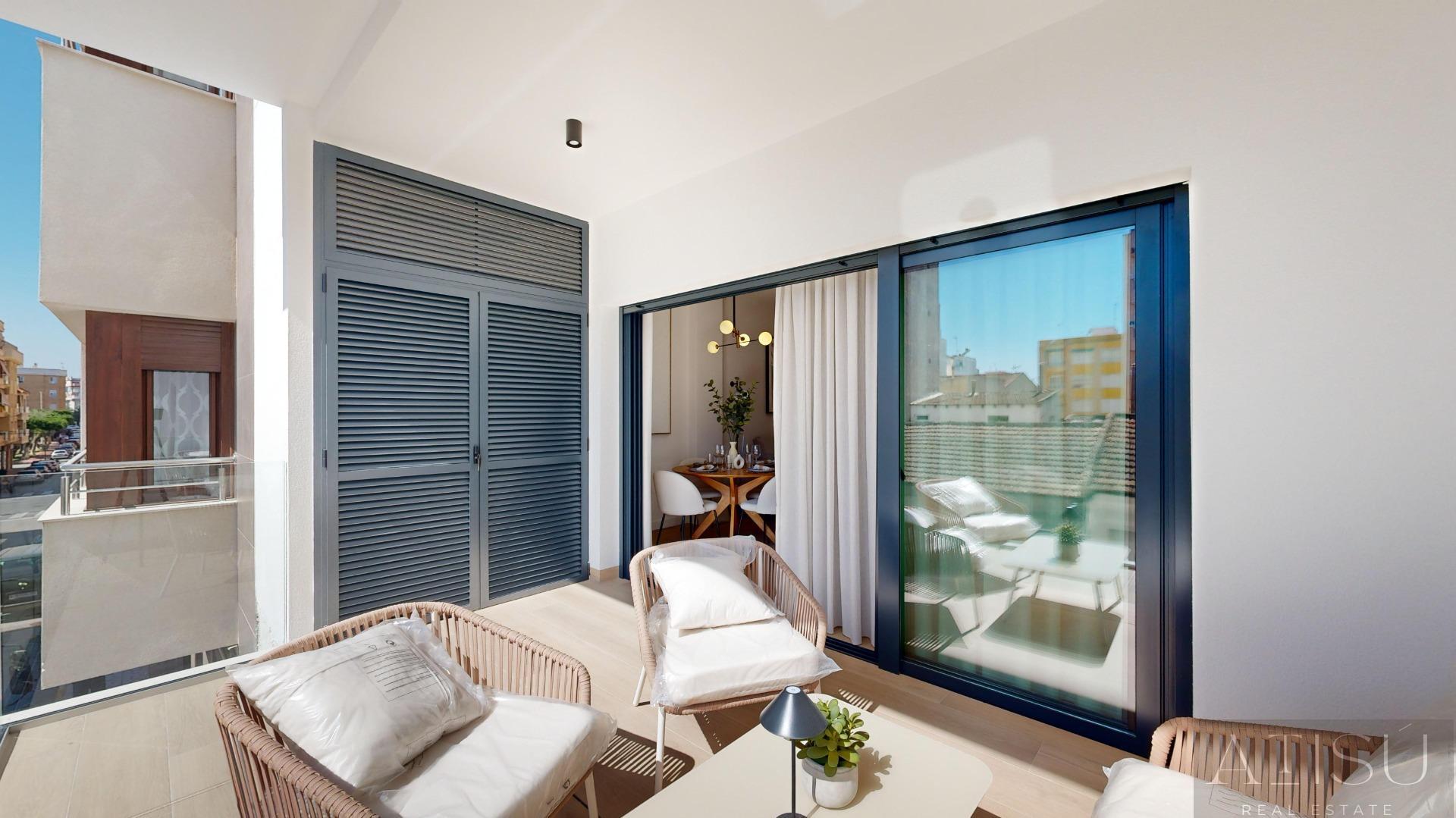 For sale of apartment in Guardamar del segura