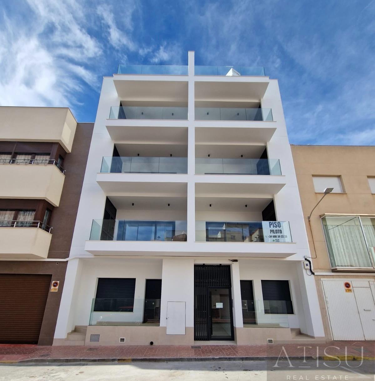 For sale of apartment in Guardamar del segura