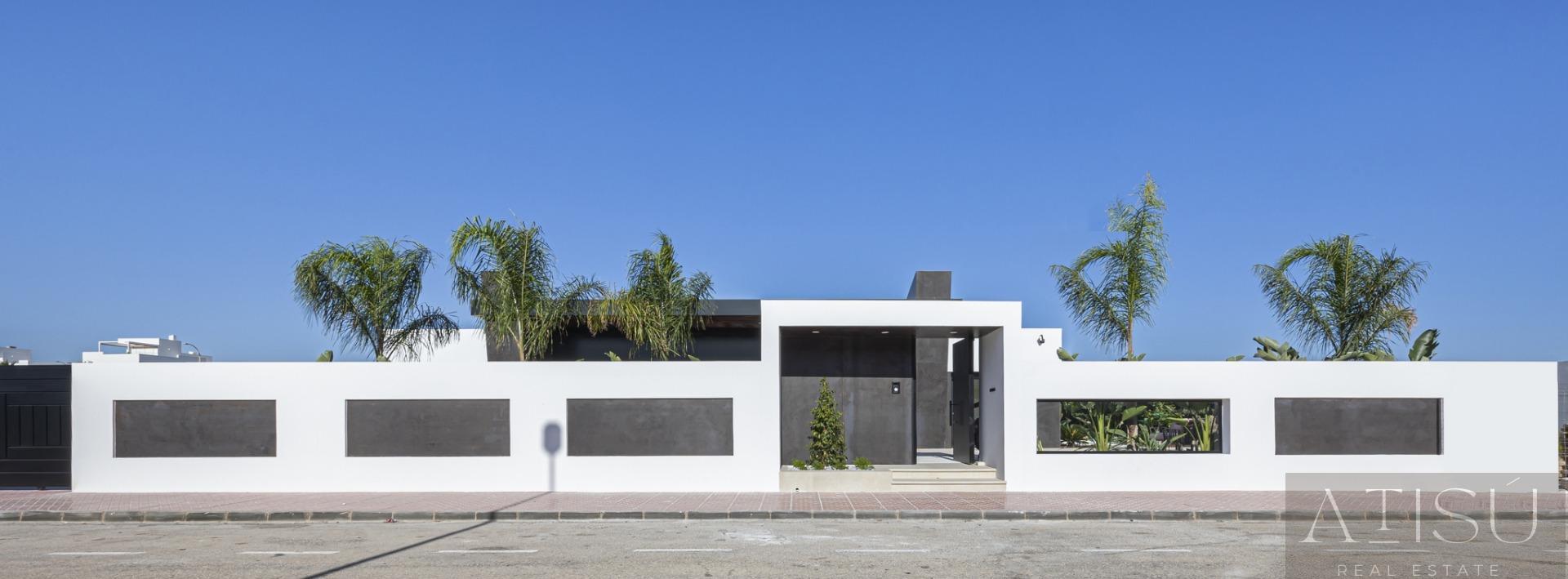 Venta de villa en Rojales