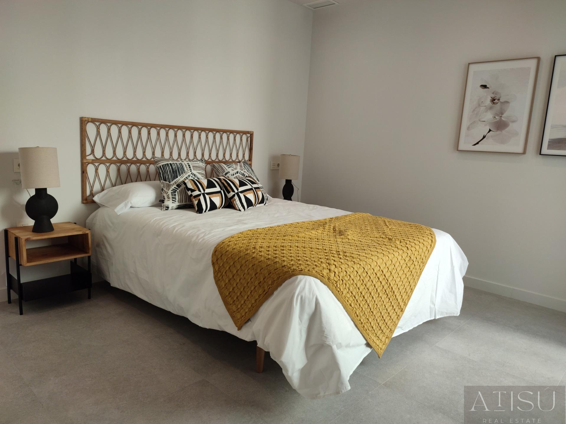 For sale of bungalow in Pilar de la horadada