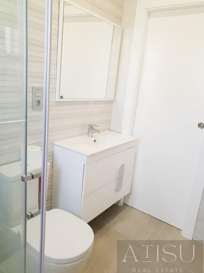 Venta de villa en Pilar de la horadada