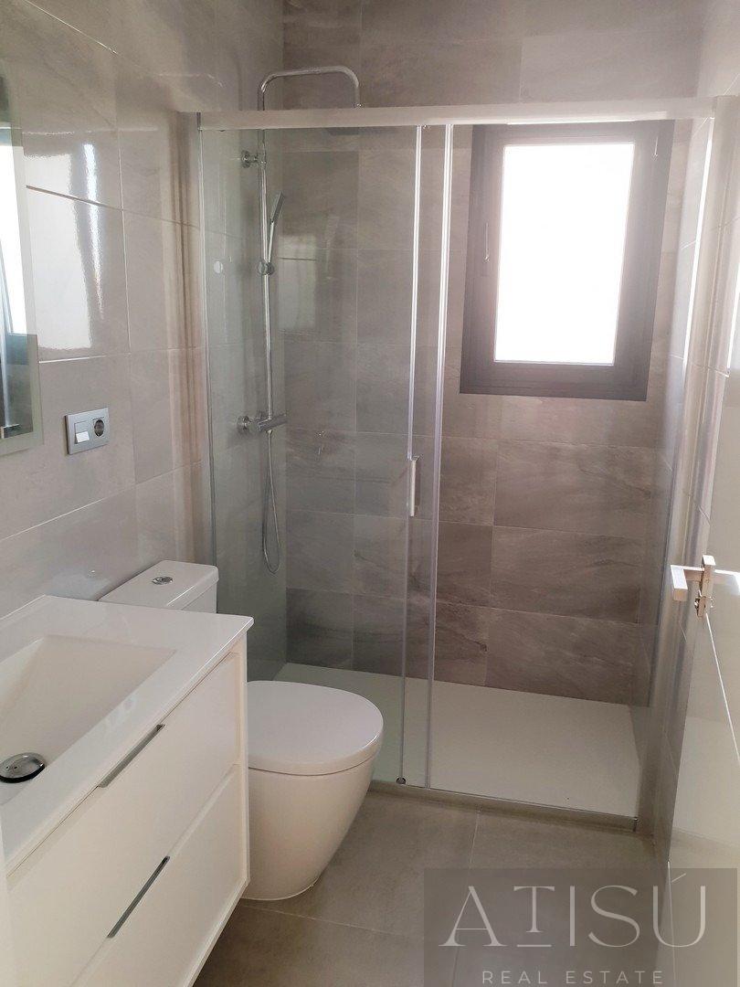 Venta de villa en Pilar de la horadada