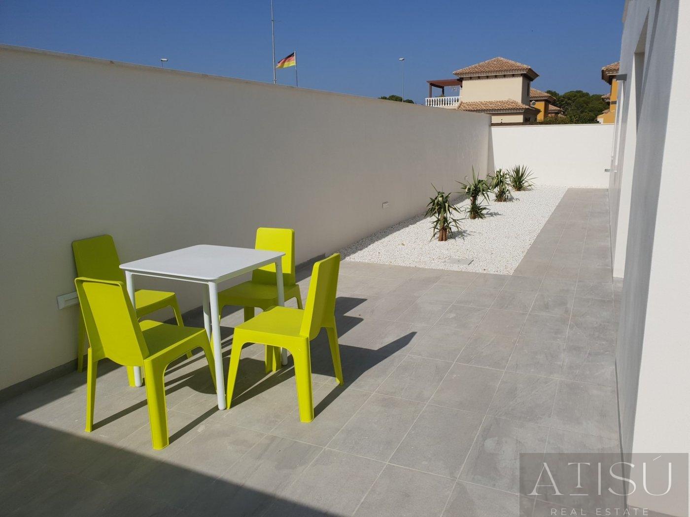 Venta de villa en Pilar de la horadada