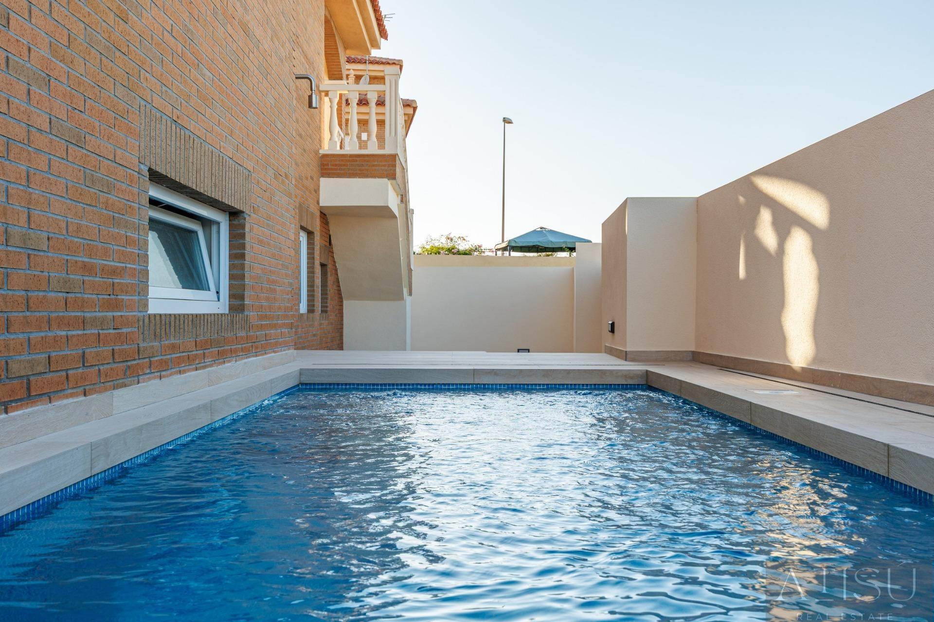 Venta de villa en Rojales