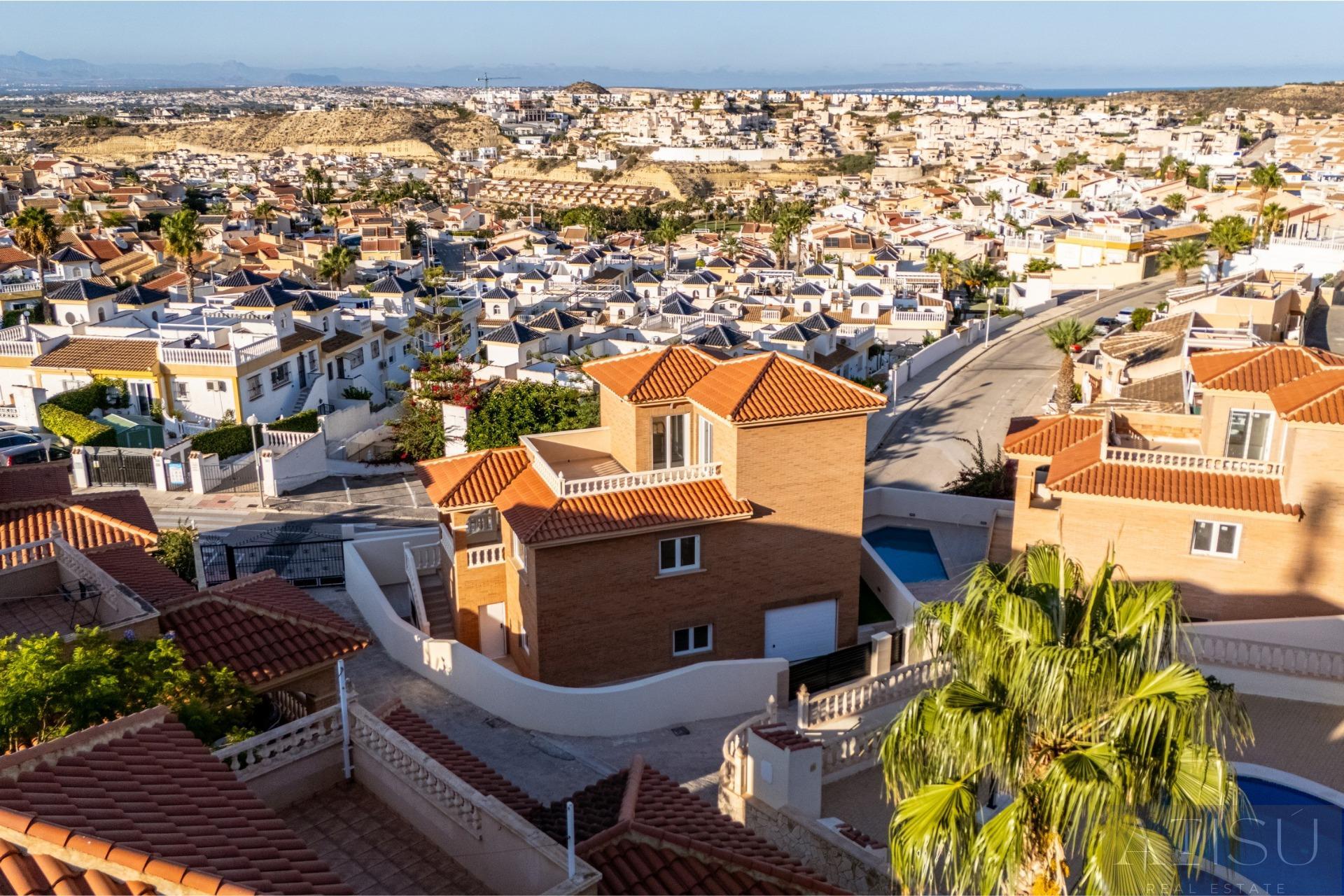 Venta de villa en Rojales
