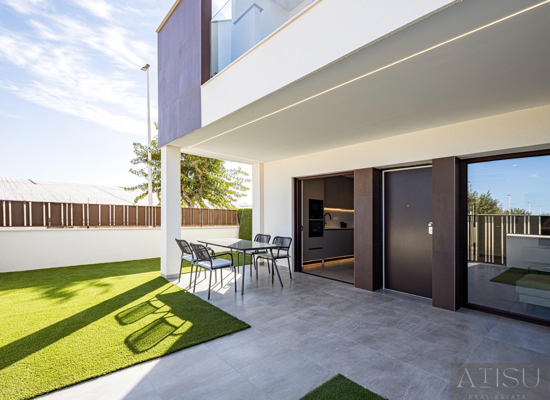 For sale of bungalow in Pilar de la horadada
