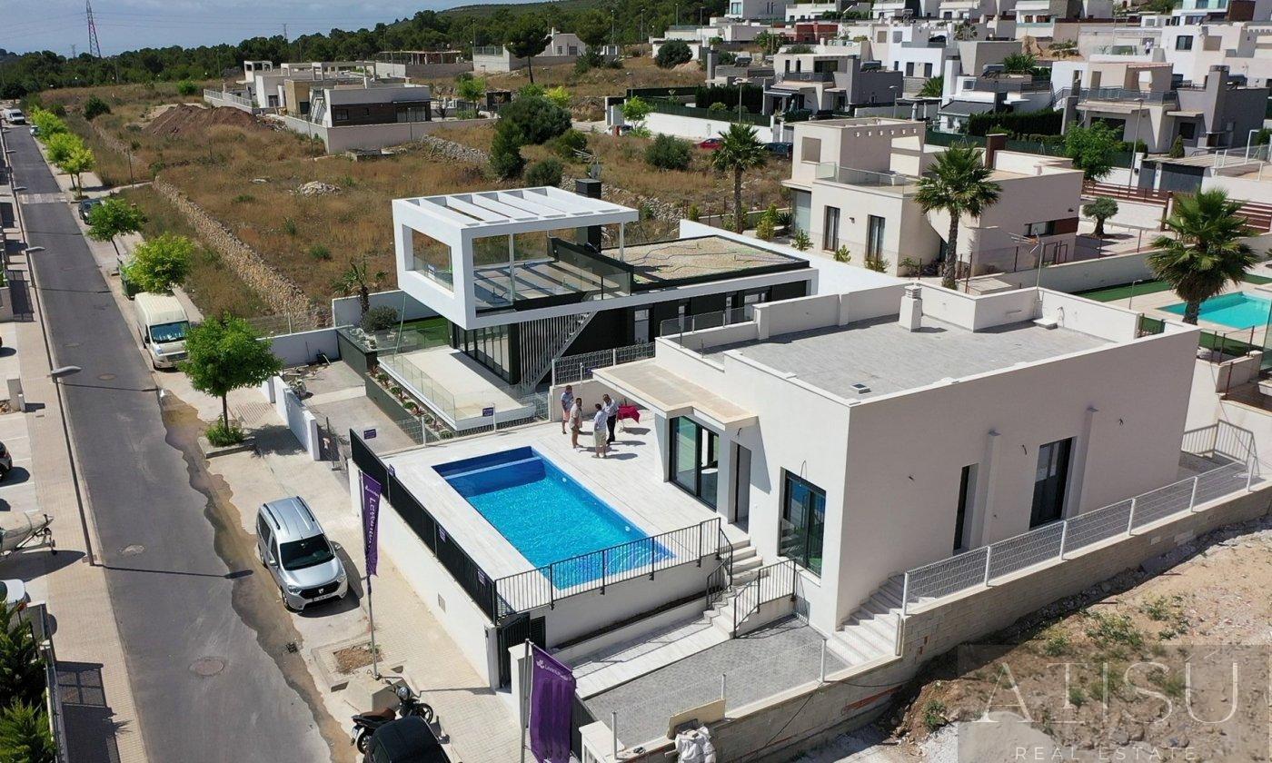 Venta de villa en Polop