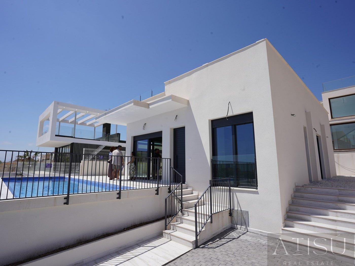 Venta de villa en Polop