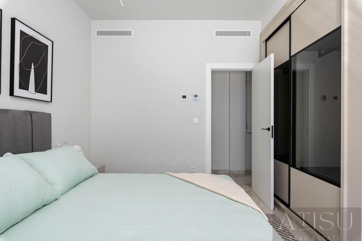For sale of villa in Algorfa