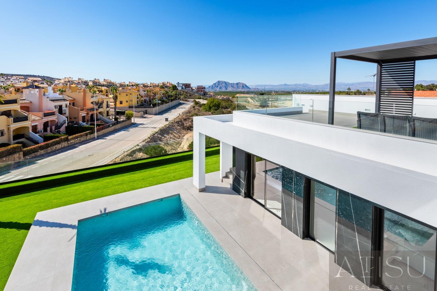 For sale of villa in Algorfa