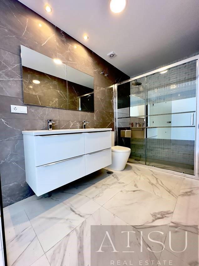 For sale of villa in Rojales