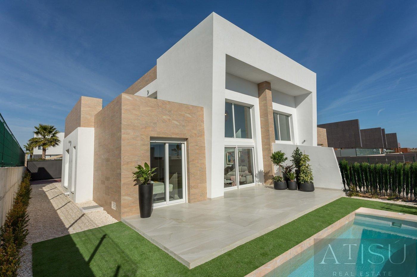 Venta de villa en Algorfa