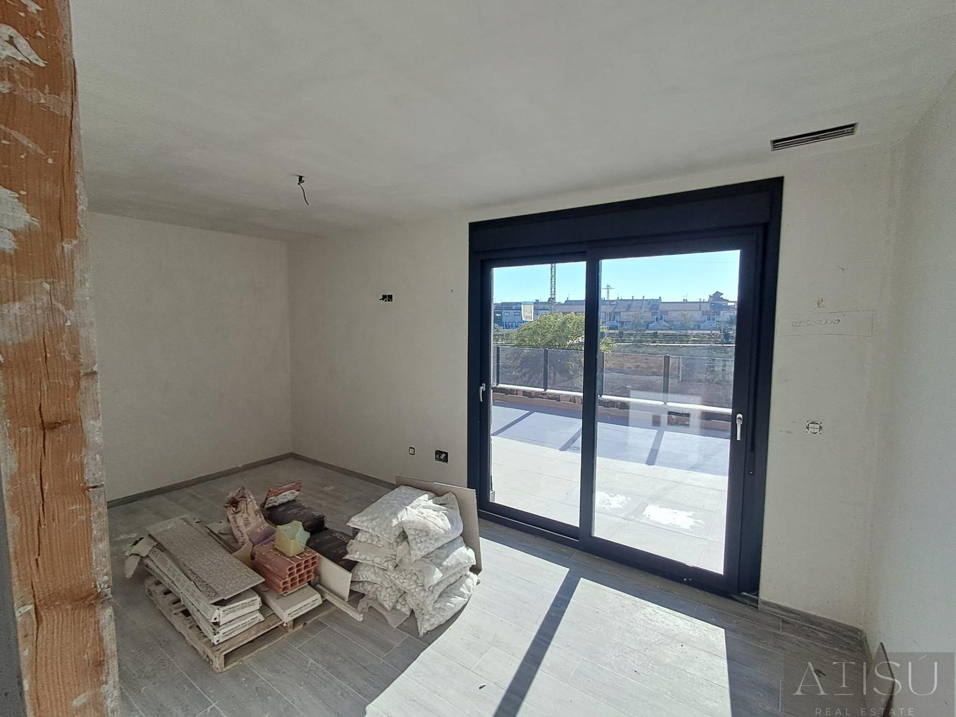 For sale of villa in Pilar de la horadada