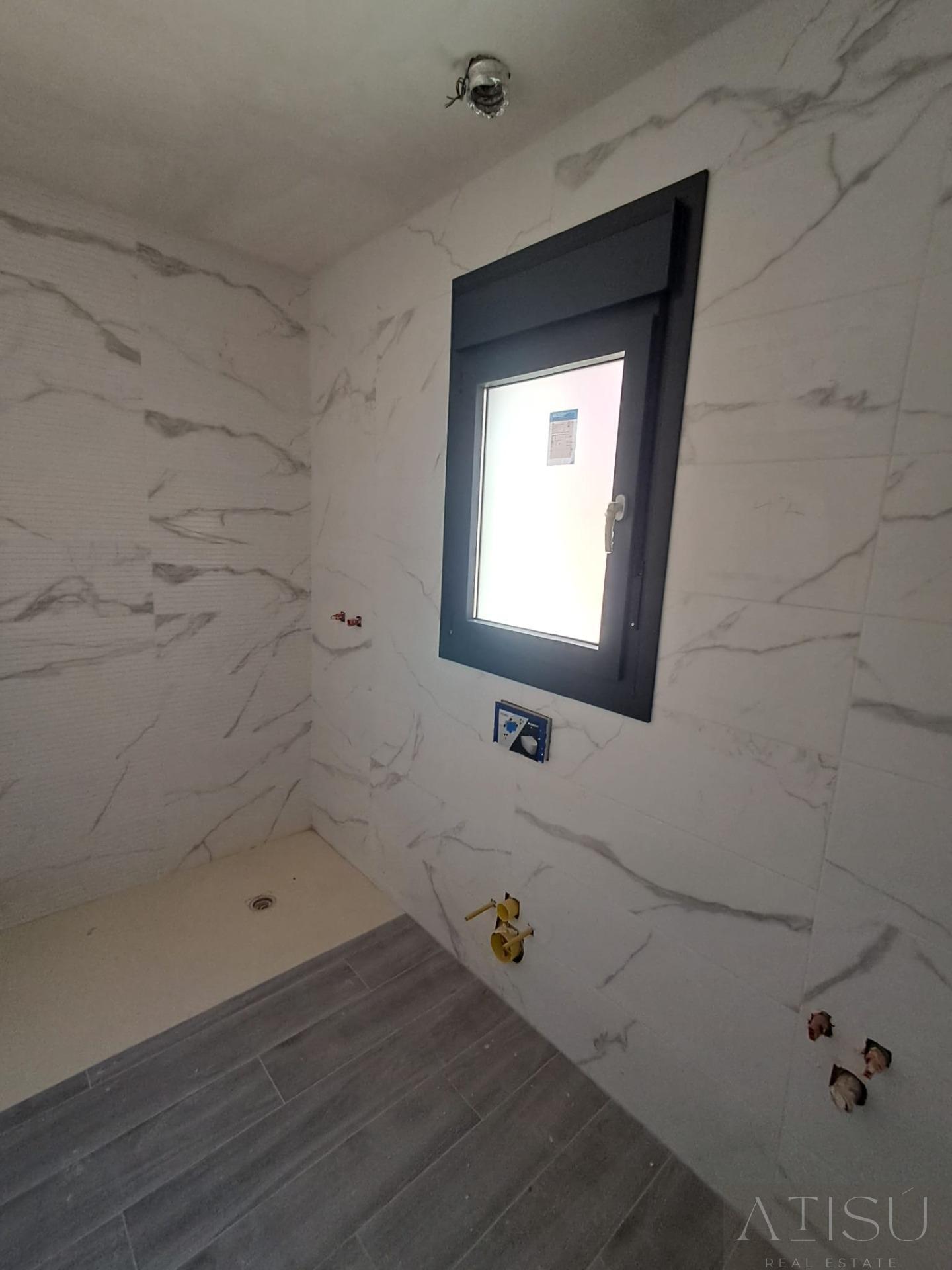 For sale of villa in Pilar de la horadada