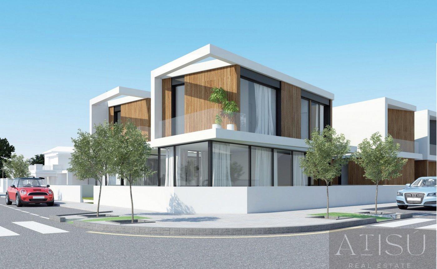 Venta de villa en Pilar de la horadada