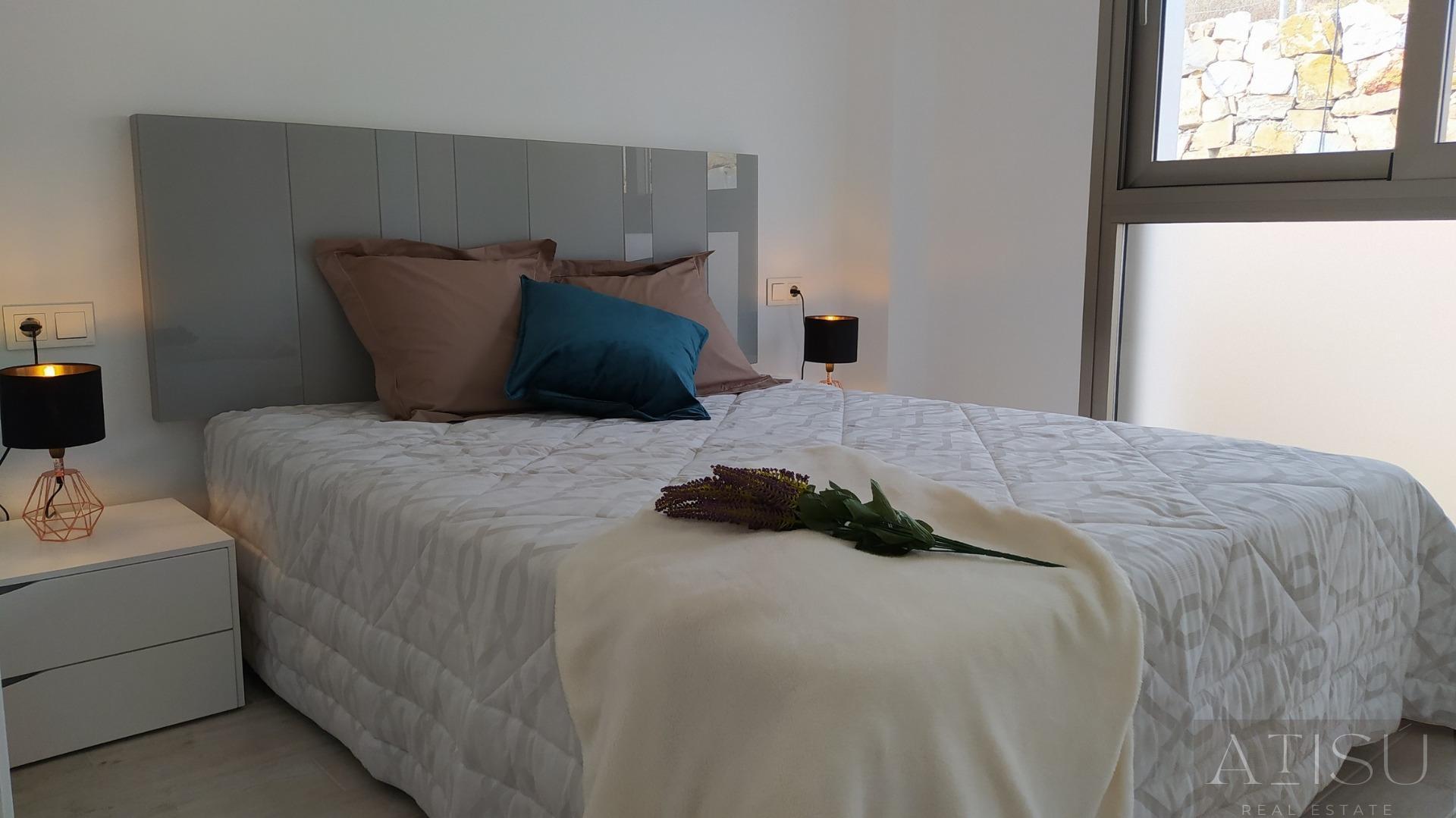 For sale of villa in Orihuela costa
