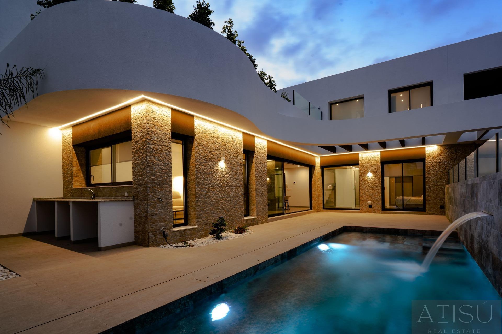 Venta de villa en Almoradi