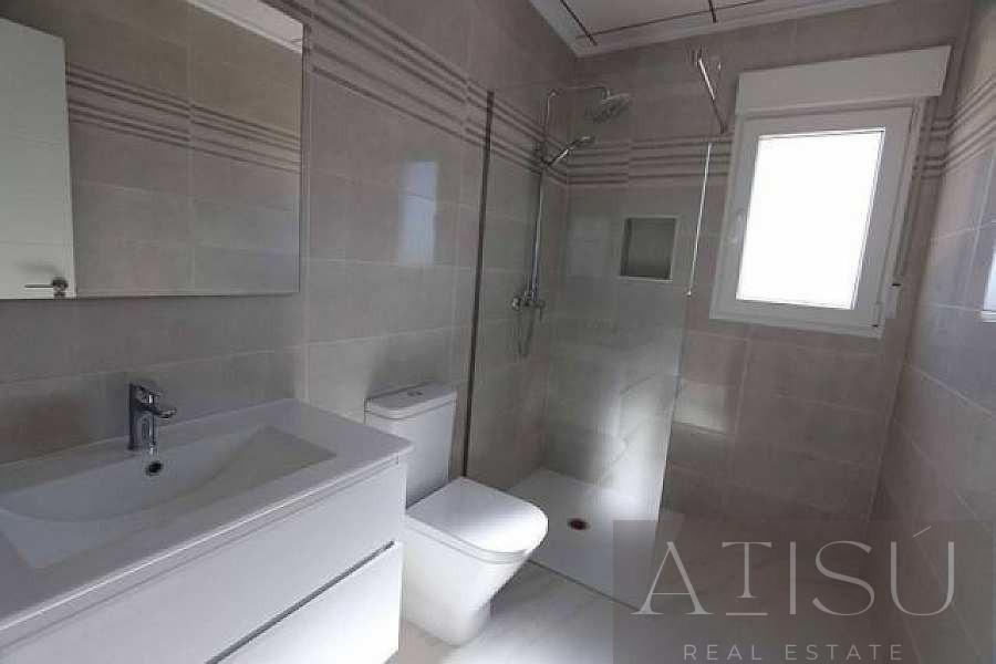Venta de villa en Pinoso