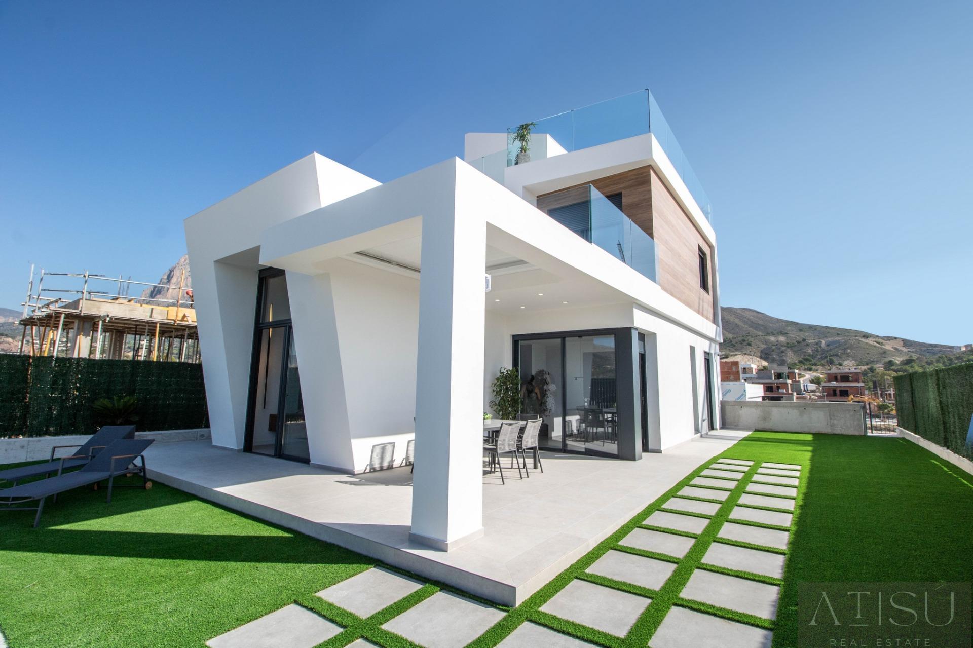 For sale of villa in Finestrat