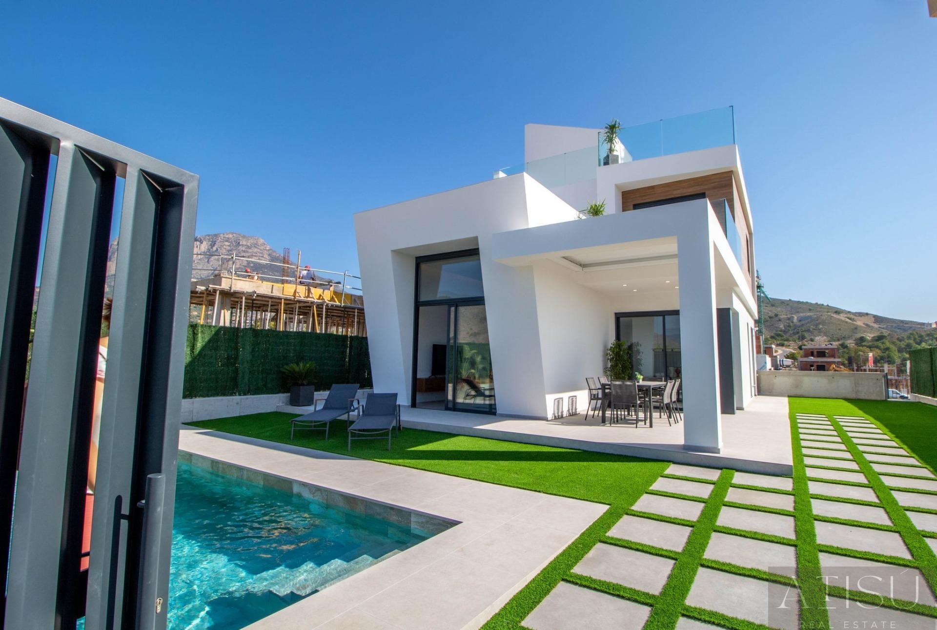For sale of villa in Finestrat