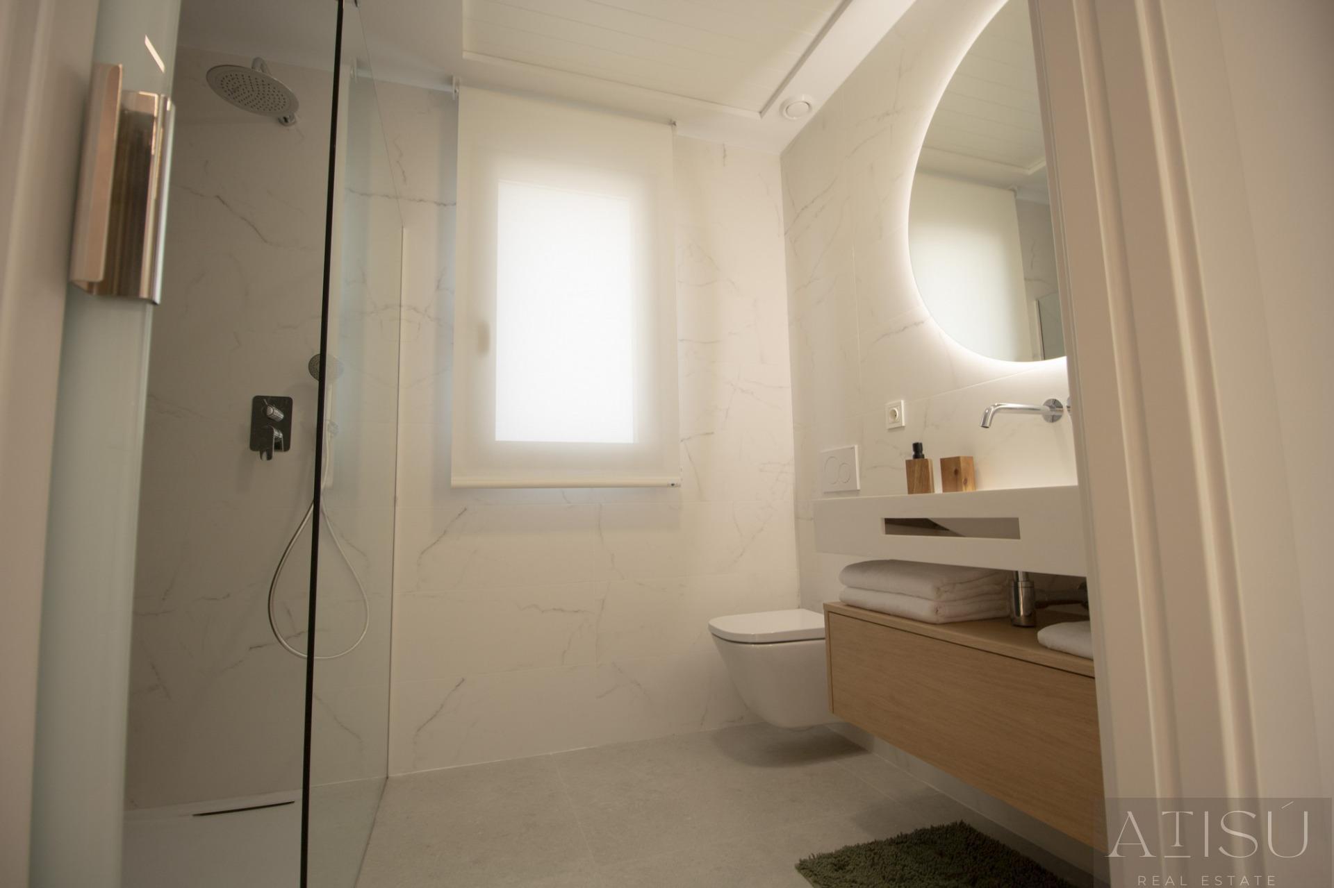For sale of villa in Finestrat