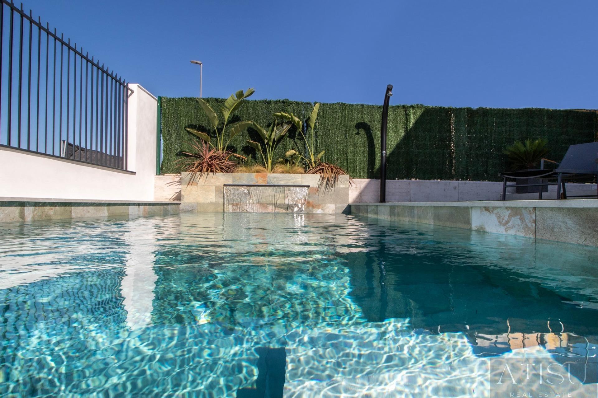 For sale of villa in Finestrat