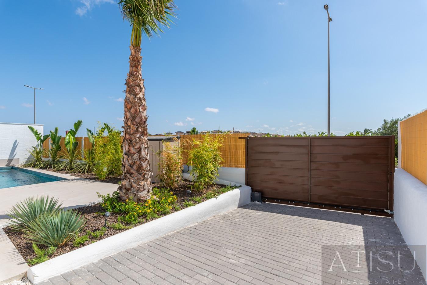 For sale of villa in Benijofar
