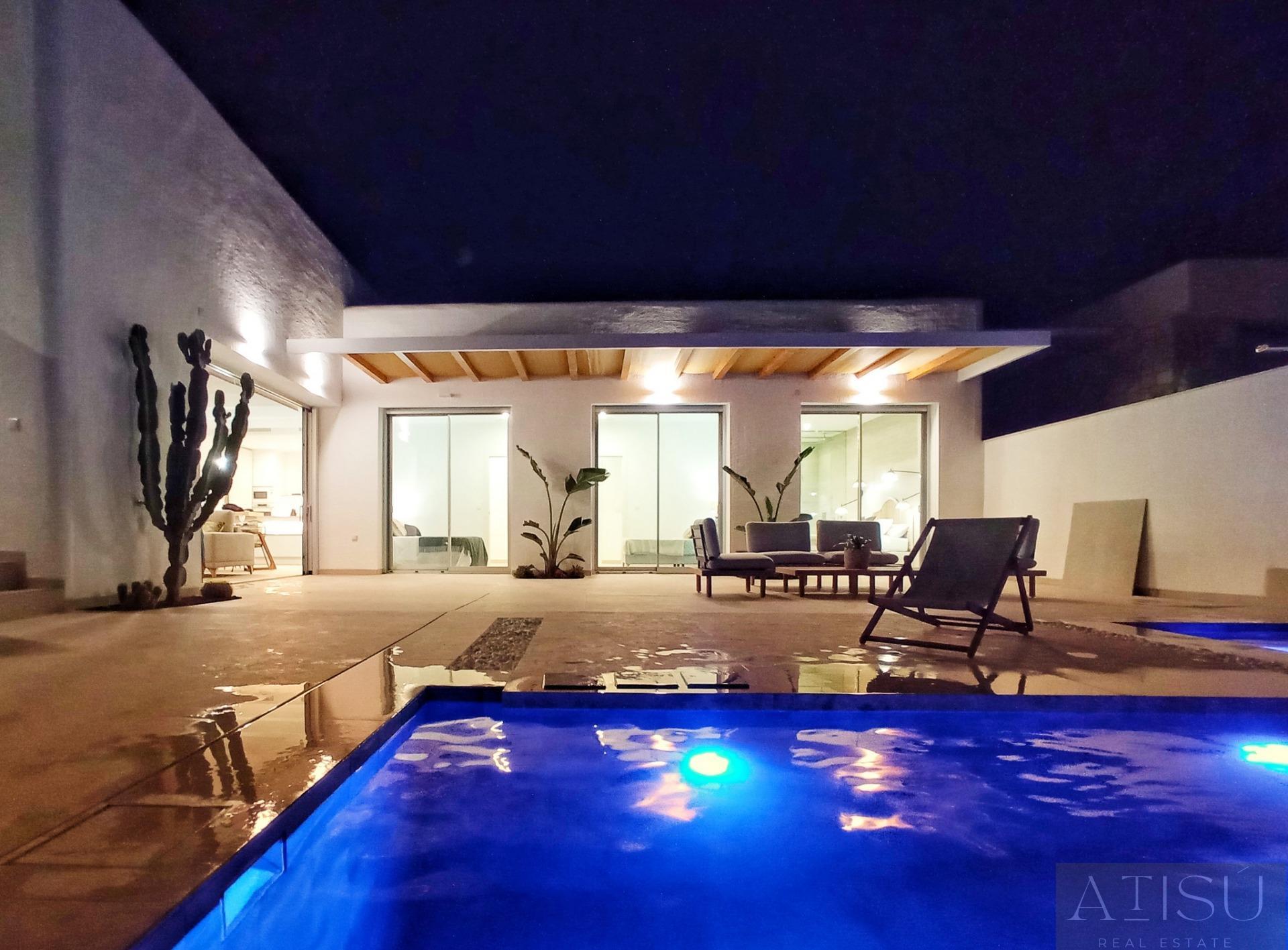 For sale of villa in Benijofar
