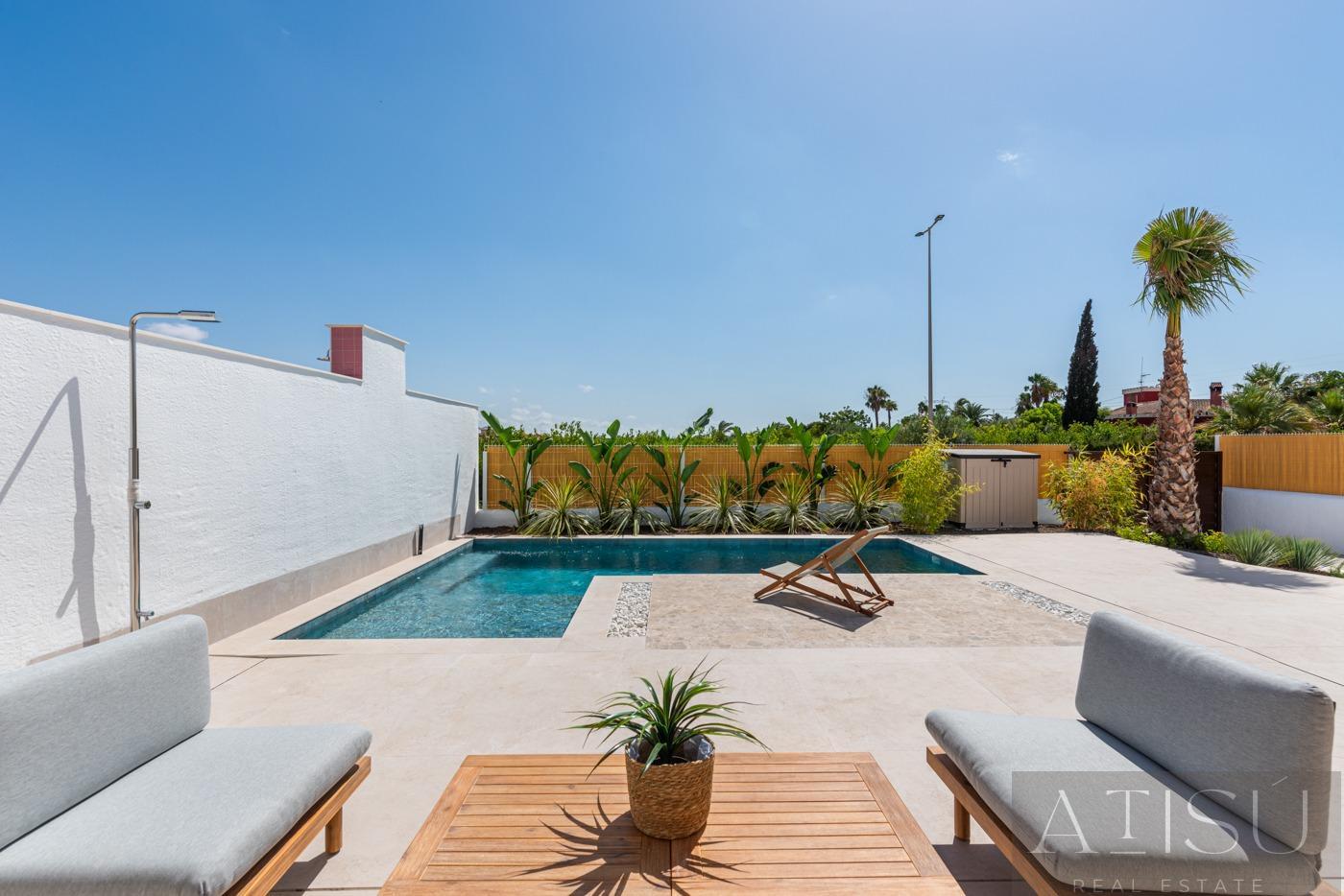 For sale of villa in Benijofar
