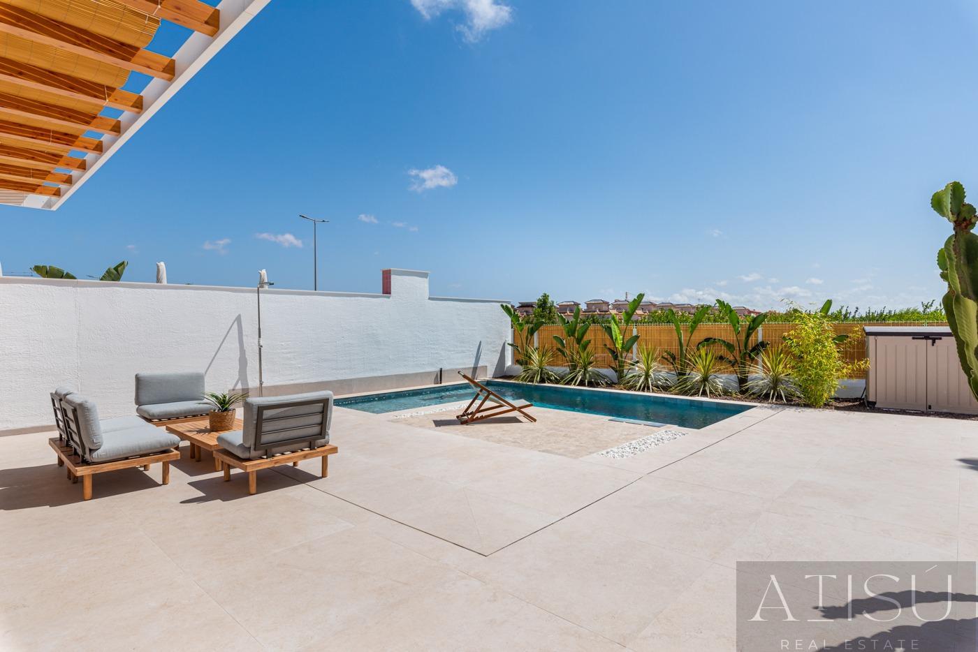 For sale of villa in Benijofar