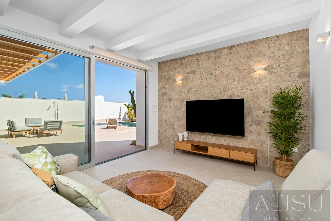 For sale of villa in Benijofar
